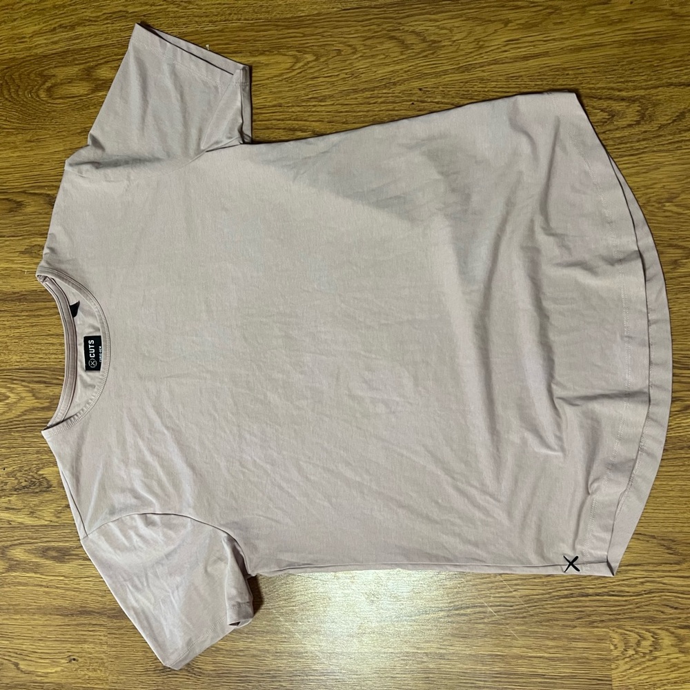 Men’s Curve Hem Cuts Shirt
